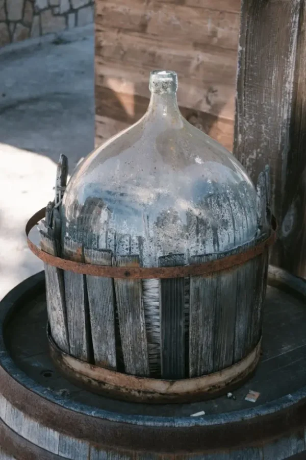 Air Mineral Galon 19L